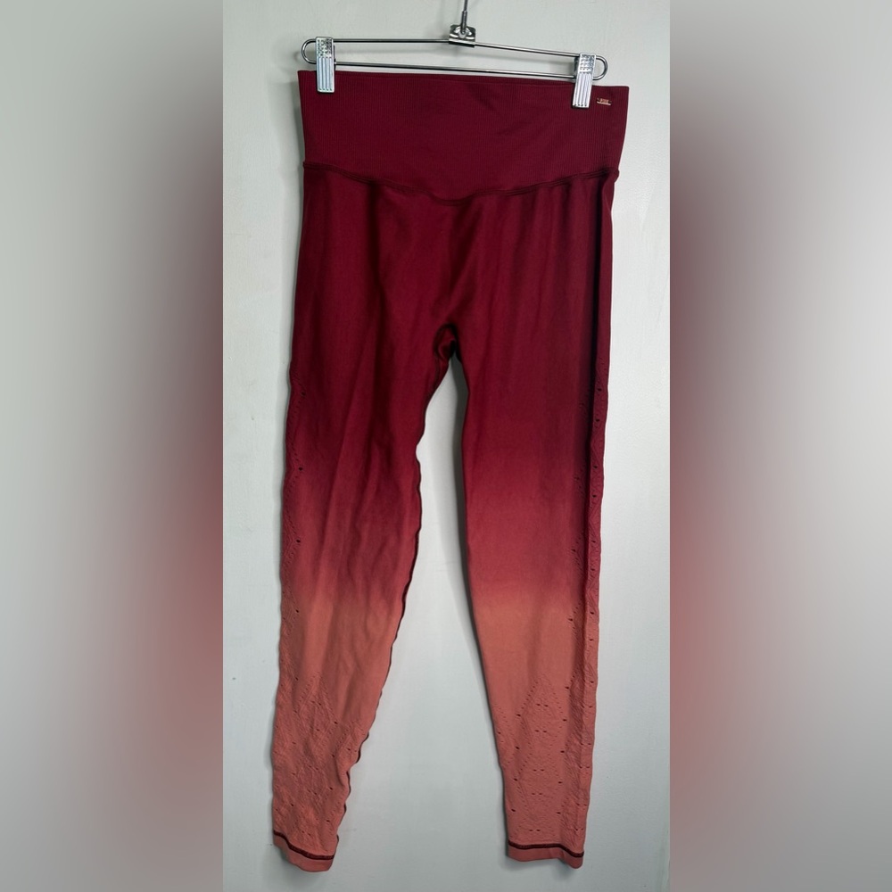 VS Pink Cool & Comfy Ombre Leggings